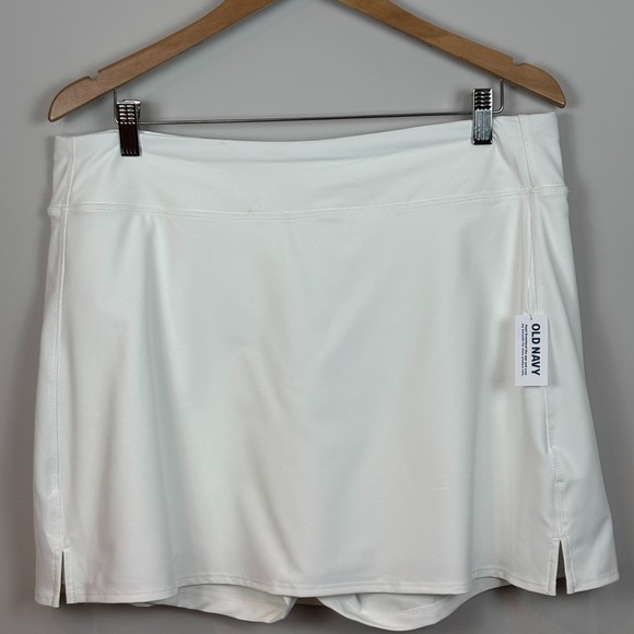 Old Navy Active Powersoft Extra High Rise GoDry White Skort Womens XL NWT Tennis - Picture 1 of 6